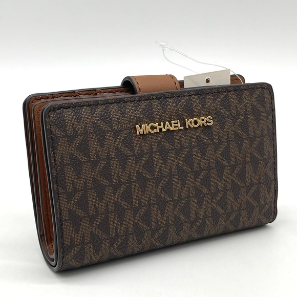 Michael Kors Medium Zip Corner Wallet Brown - Picture 3 of 7